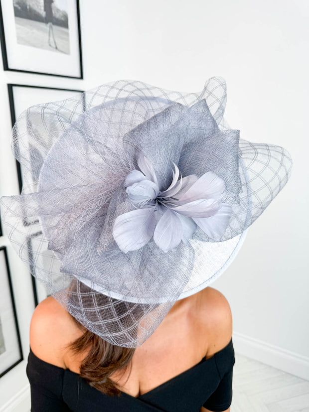 Flora Fascinator - Grey